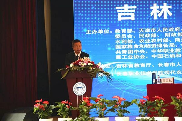 131d2e89842edb875fbf0c046a8c6f09.jpg 640_webp_(1).jpg